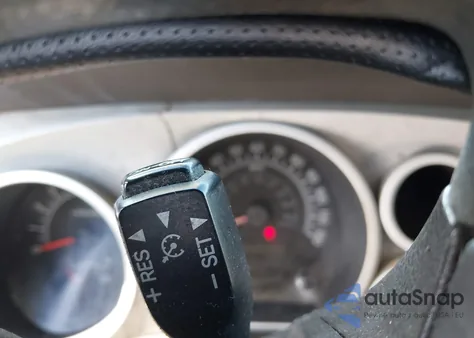 2007 Toyota Tundra Sr5 4.7L V8 from USA, damaged, VIN 5TBRT54197S452138